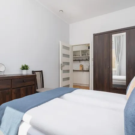 Unique Rzeszowska In Kazimierz By Renters Krakow