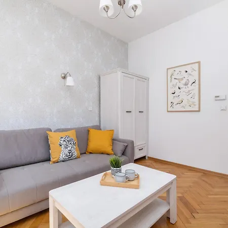 Rzeszowskaold Apartment